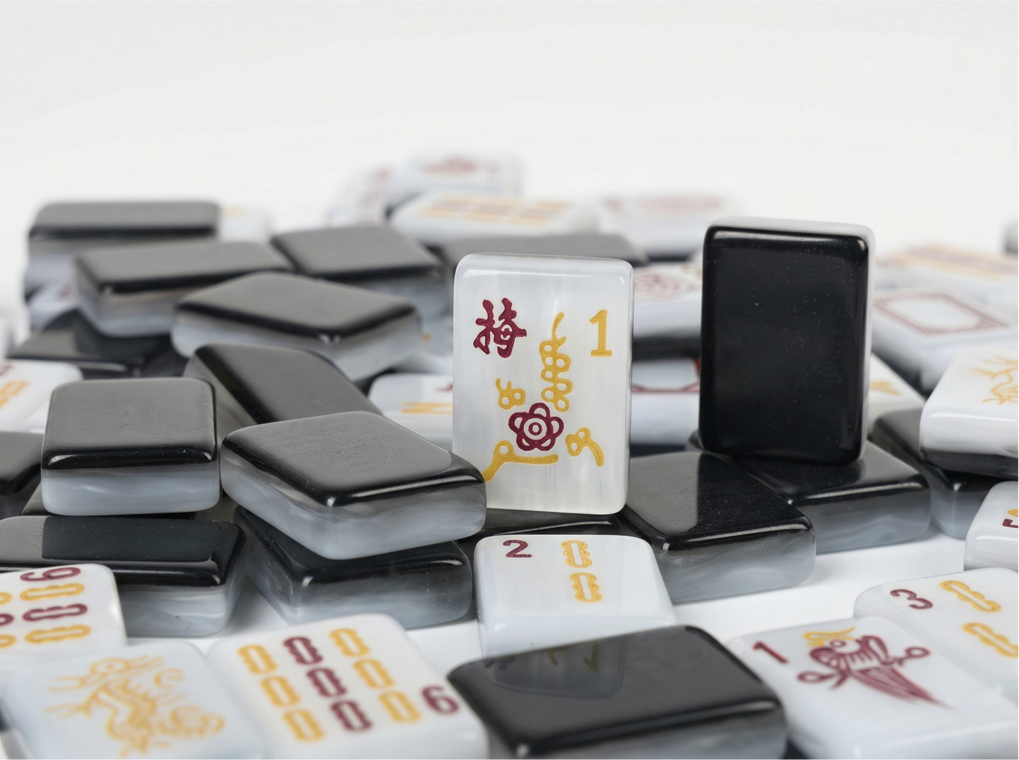 Black Pearl Luxury Acrylic Mahjong Tiles
